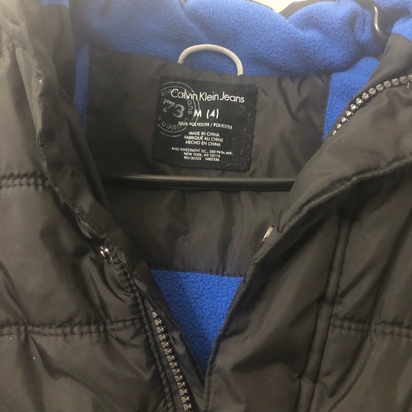 Calvin Klein kids hoodie puffer jacket kids size 4 UNISEX - Picture 3 of 13